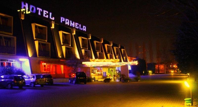 Hotel Pamela San Pietro in Casale Exterior photo